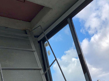 Ремонт и отделка балконов и лоджий - фото
